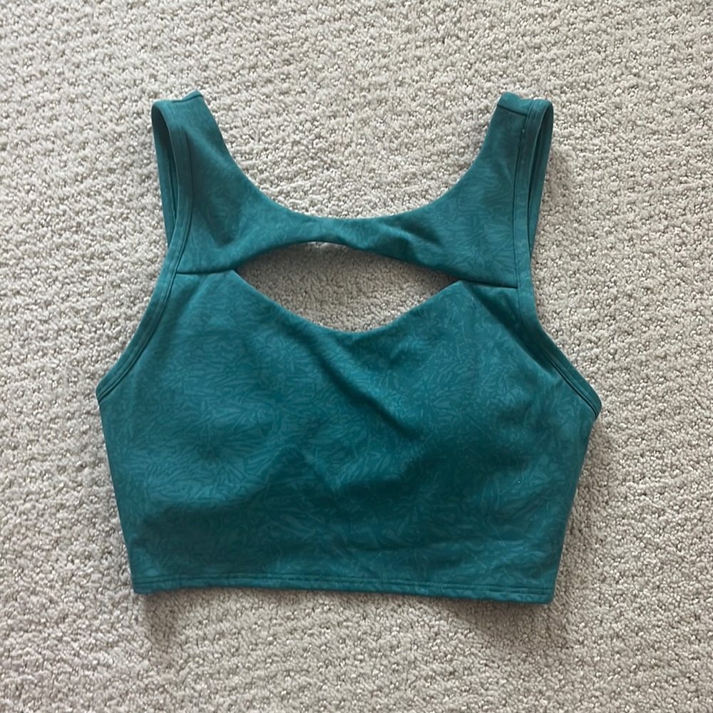Lululemon High Neck Discontinued Speckled Sports Bra
